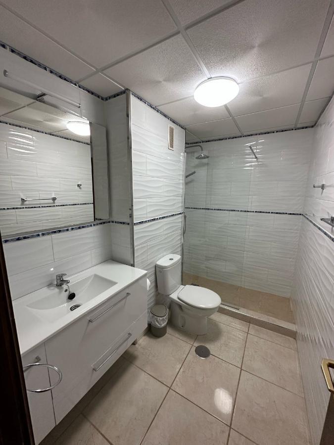 Victoria Court 2- Lovely Apartment 25 Arona  Luaran gambar