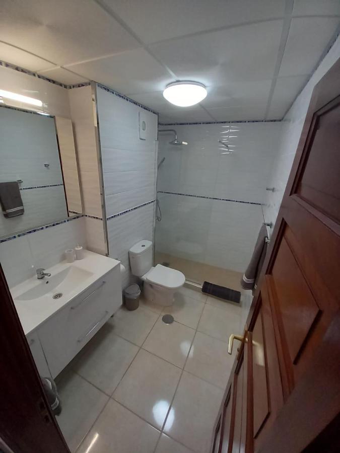Victoria Court 2- Lovely Apartment 25 Arona  Luaran gambar