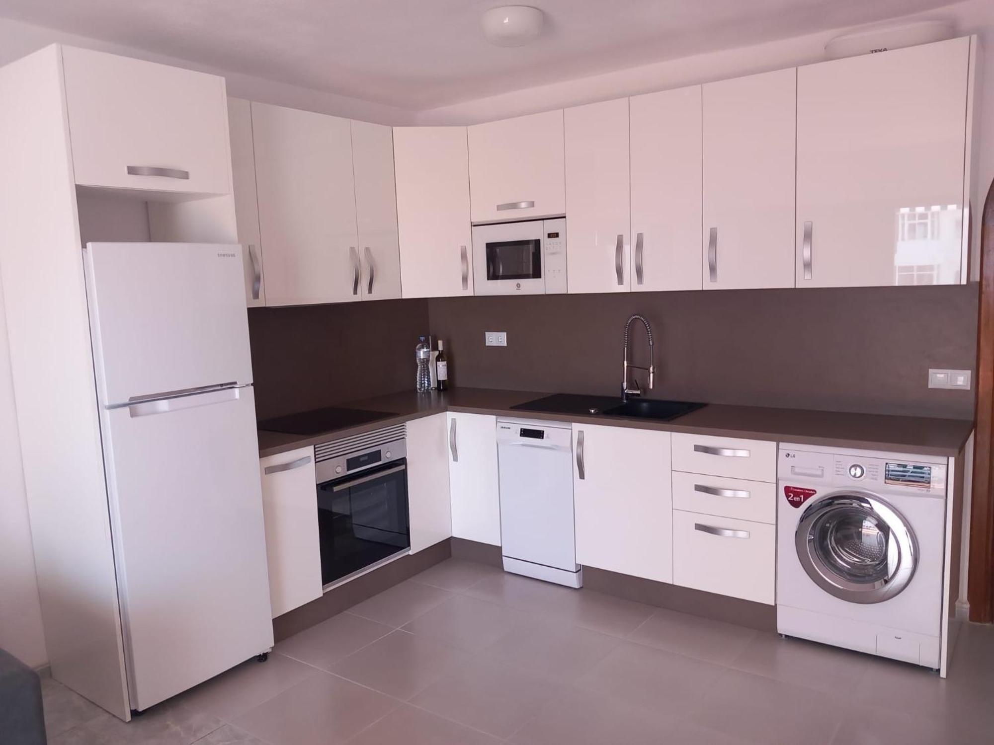 Victoria Court 2- Lovely Apartment 25 Arona  Luaran gambar